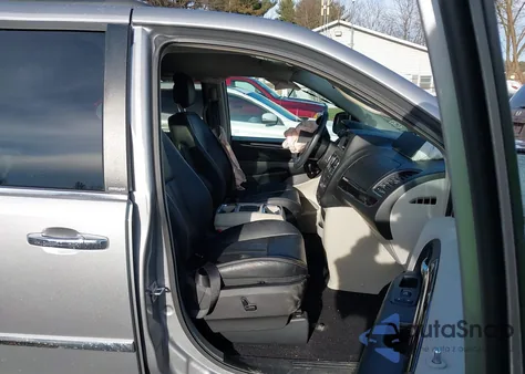 2013 Chrysler Town & Country Touring-L from USA, damaged, VIN 2C4RC1CG4DR797152